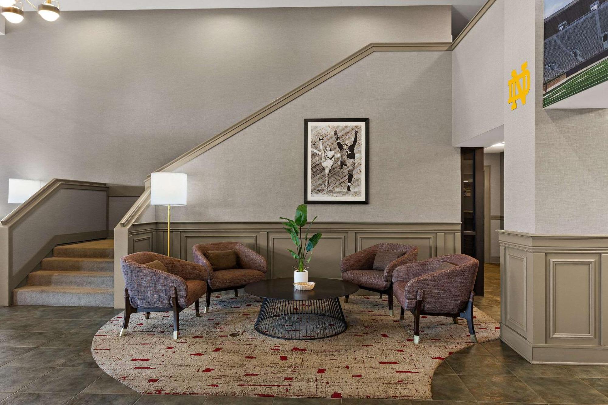 סאות בנד The Clover Hotel, Ascend Hotel Collection מראה חיצוני תמונה